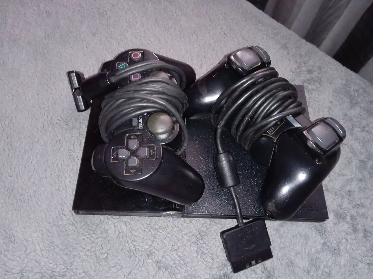 PS2 dois controles e com jogos64313237523842121