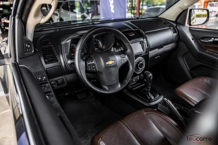 Trailblazer 2.8 TD 4x4 - impecável e com 7 lugares - Foto 11