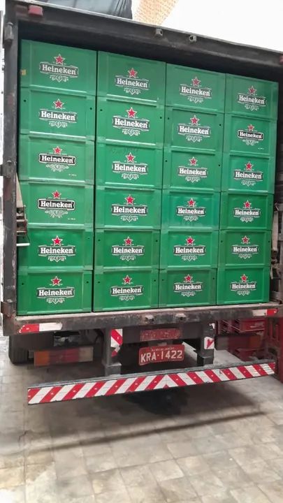 Caixas , vasilhames,cerveja  Heineken 600ml - Foto 2