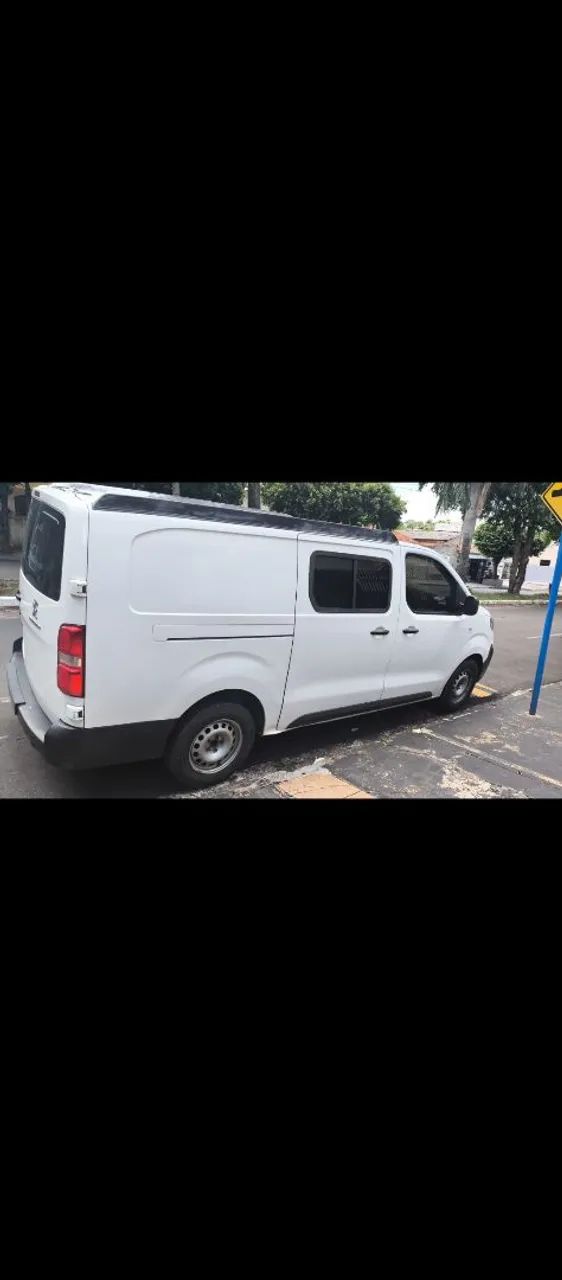 Peugeot expert <br>2019<br>Motor 1.6 turbo <br>Diesel <br>Capacidade 1500kg<br>6,1 metros cúbicos - Foto 2