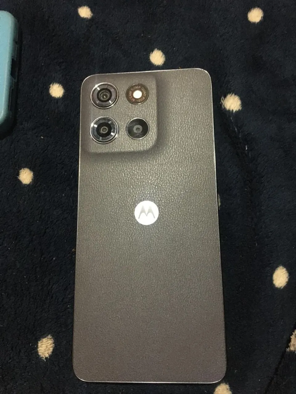 Vendo esse moto g15 256 GB aceito entrada com Mini projetor
