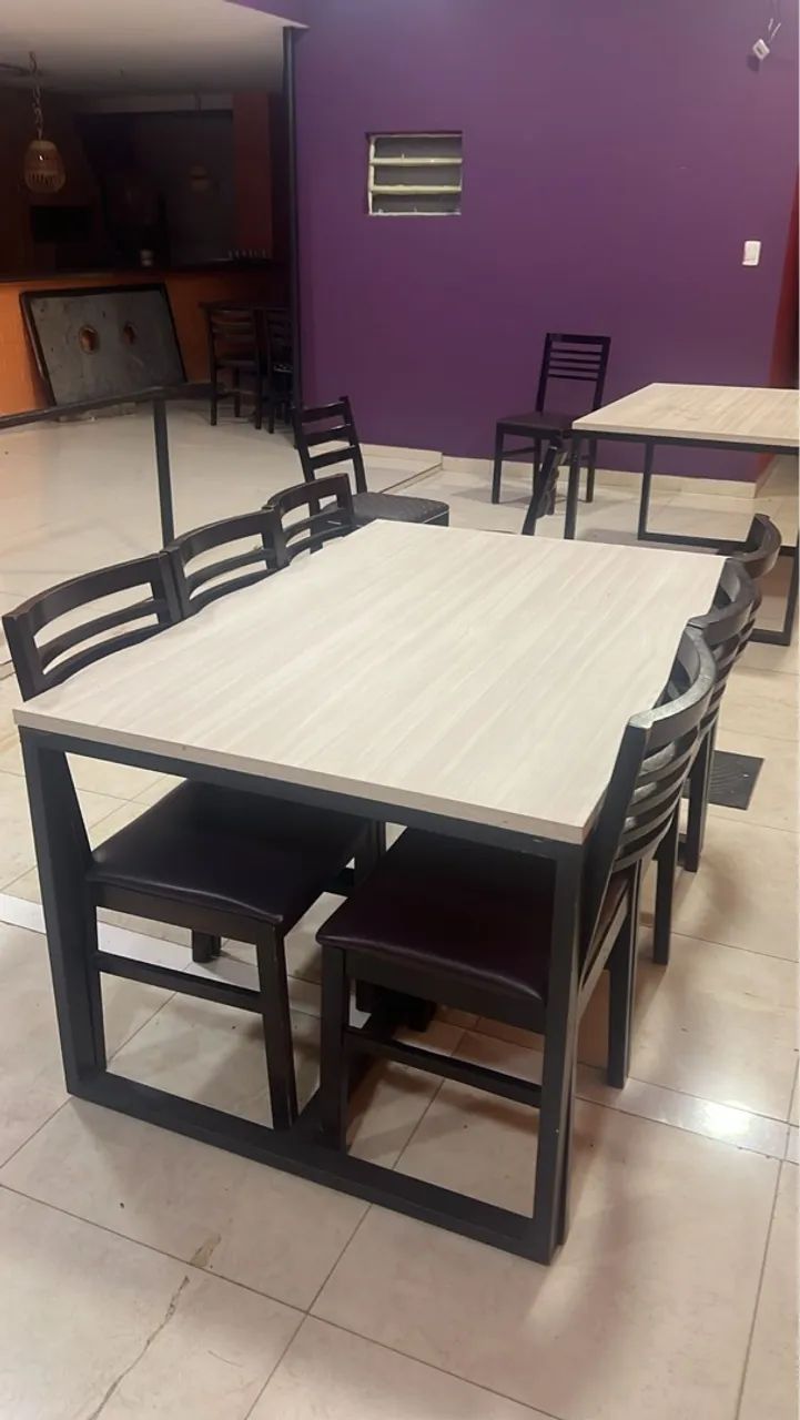Mesa 136x90cm com 4 cadeiras  - Foto 5