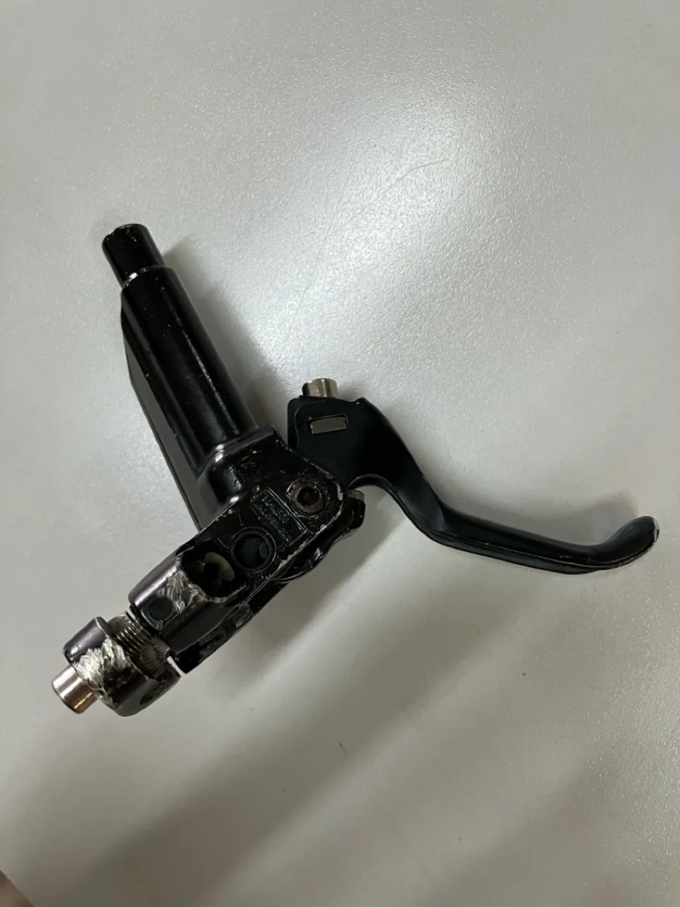 Manete dianteiro Shimano M506