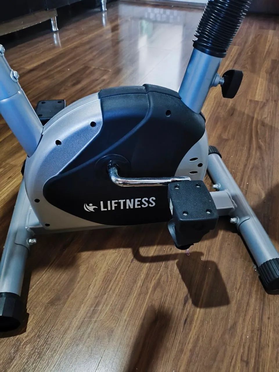 Bicicleta Ergométrica Liftness
