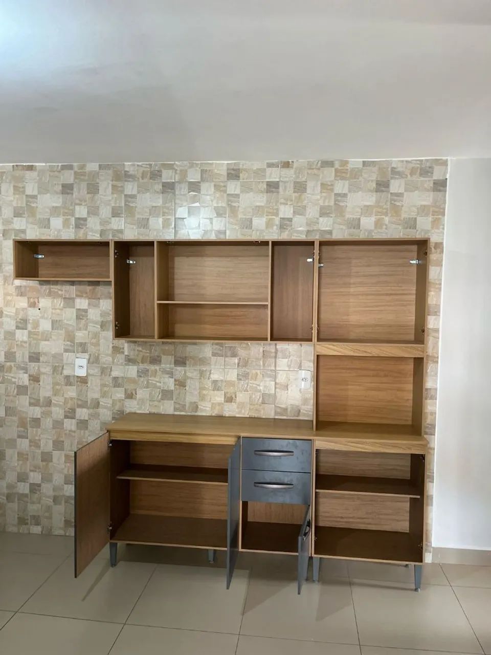 Armário de Cozinha Completo em Madeira - Foto 2