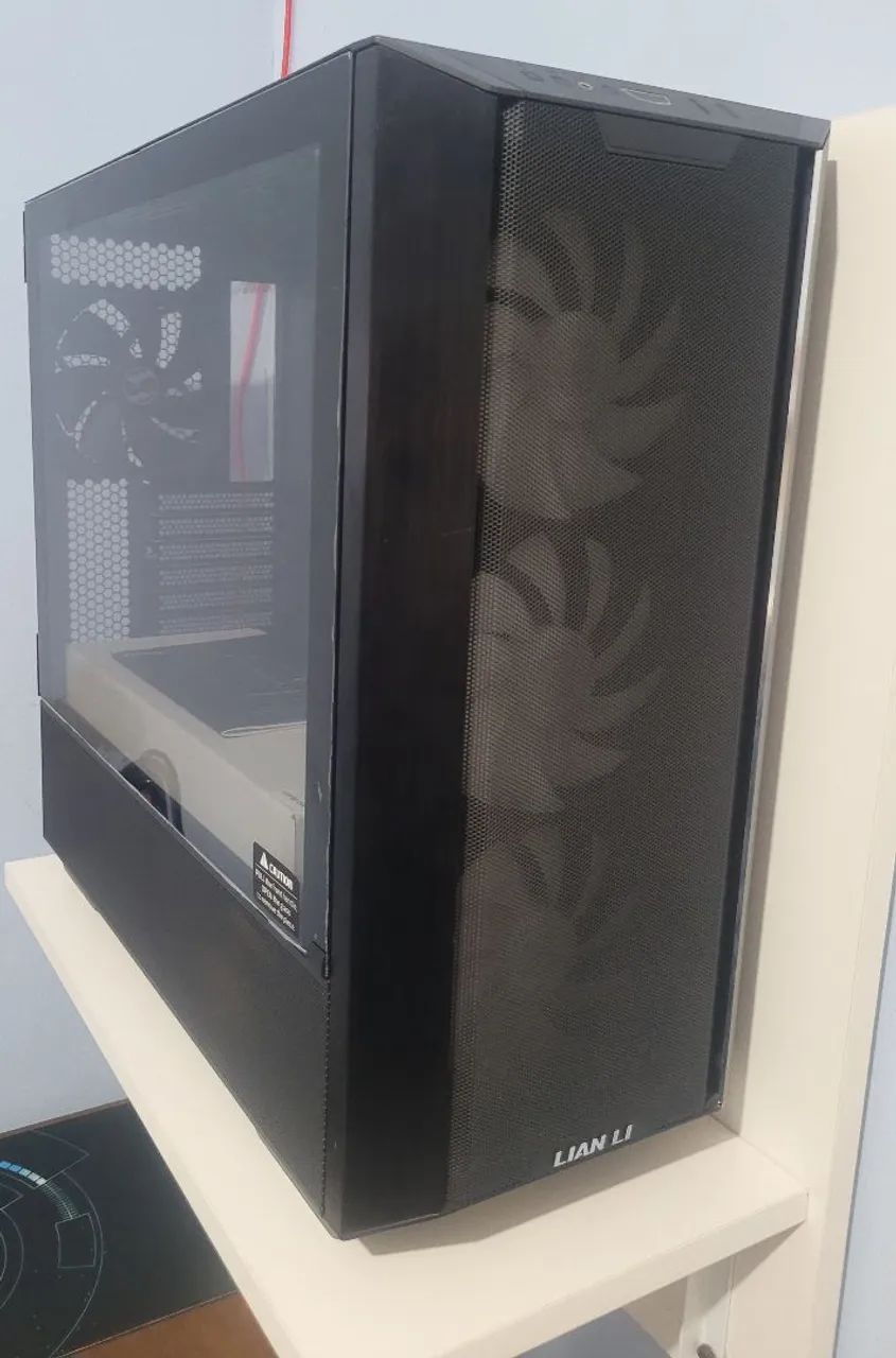 Gabinete Lian Li PC Gamer