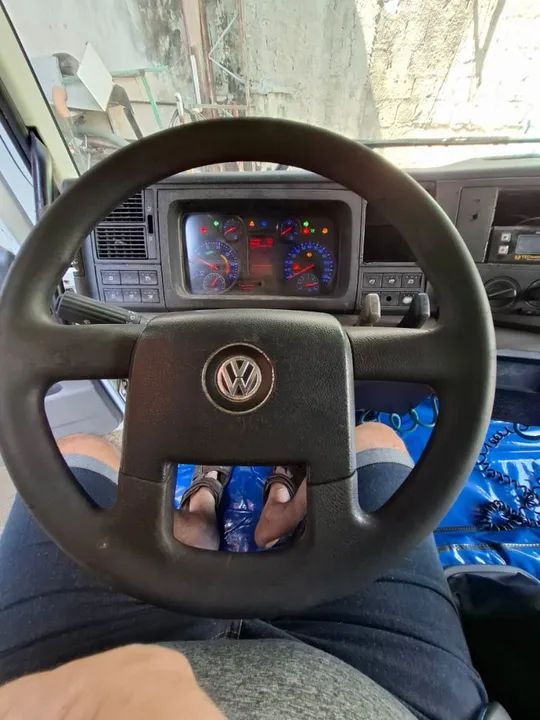 VOLKSWAGEN 25-420 VITRONIC AUTOMÁTICO TETO ALTO CONSTELLATION 6X2 DIESEL ANO E MODELO 2016 - Foto 15