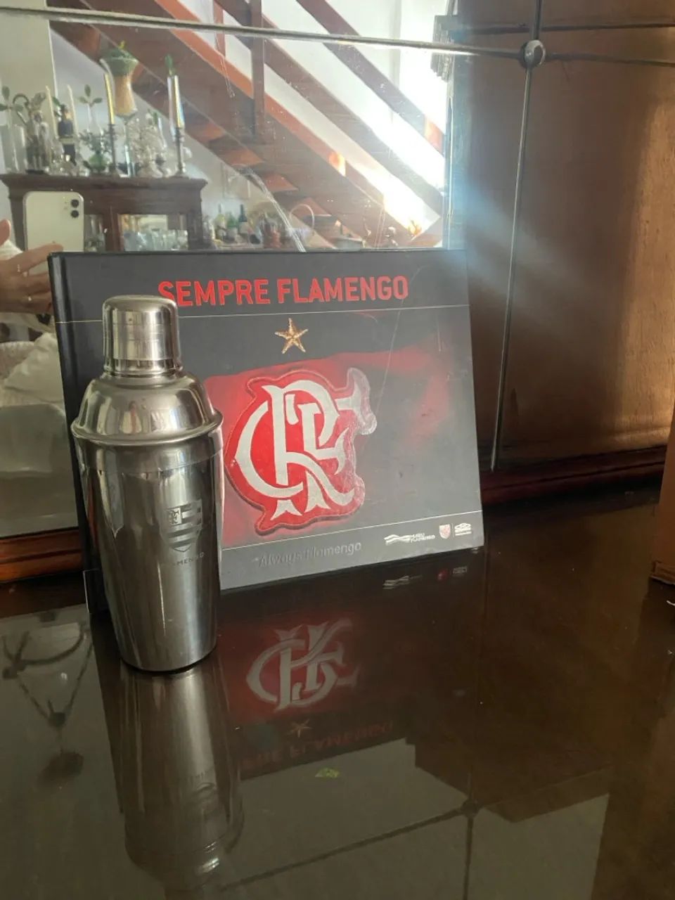 Livro Flamengo e coqueteleira 