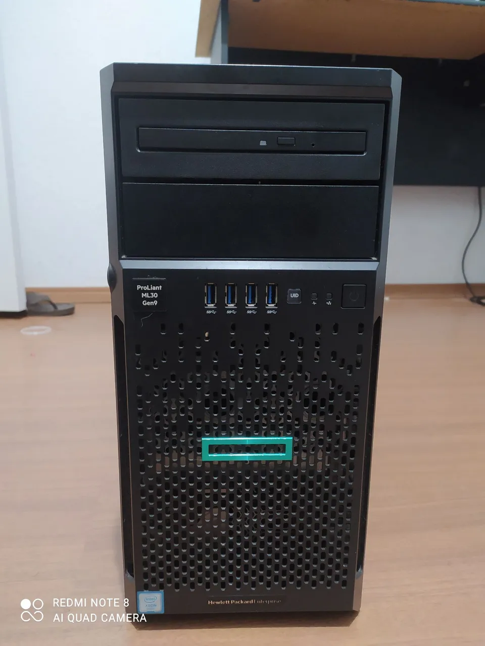 Servidor HP ProLiant ML30 Gen9
