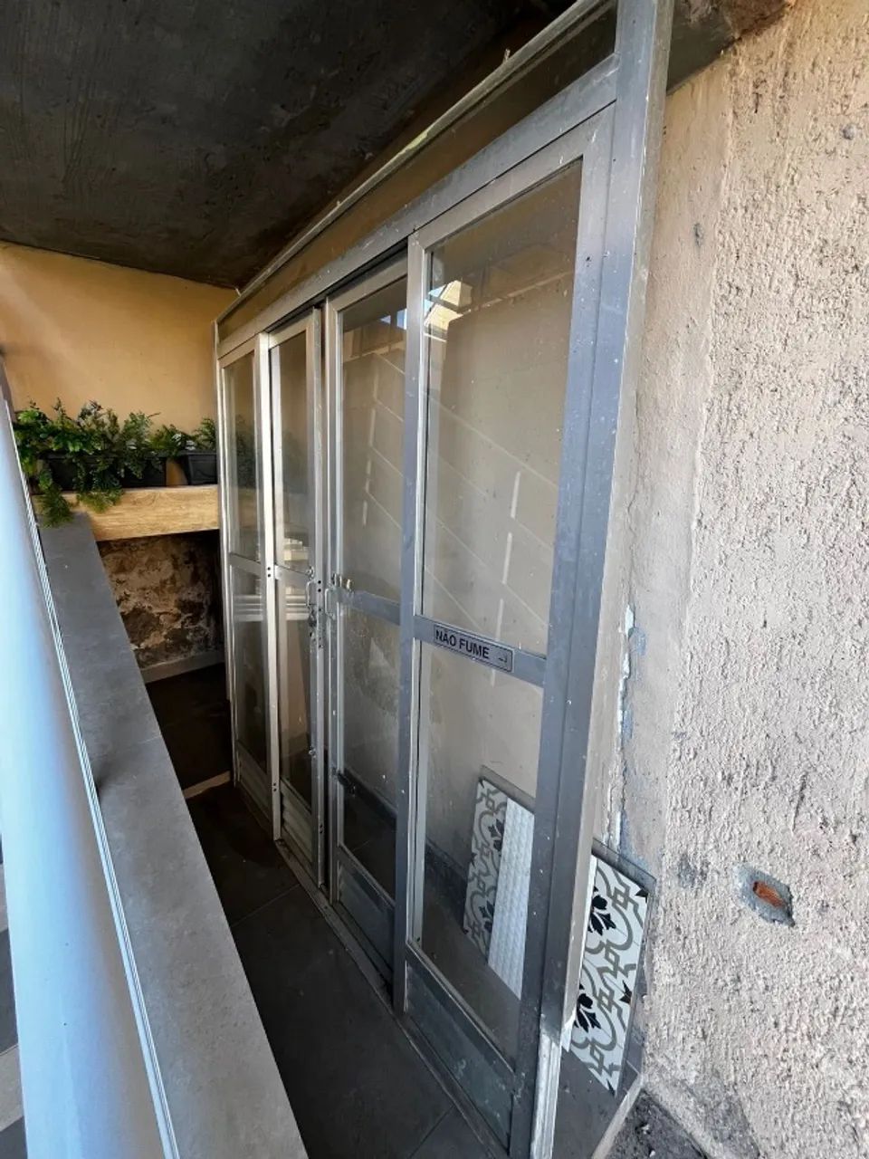 Porta de Alumino grande 64706578048385123