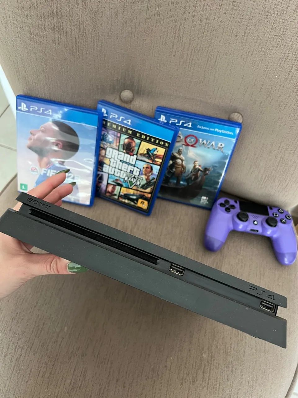 PlayStation 4 Slim + Jogos + Controle - Foto 2