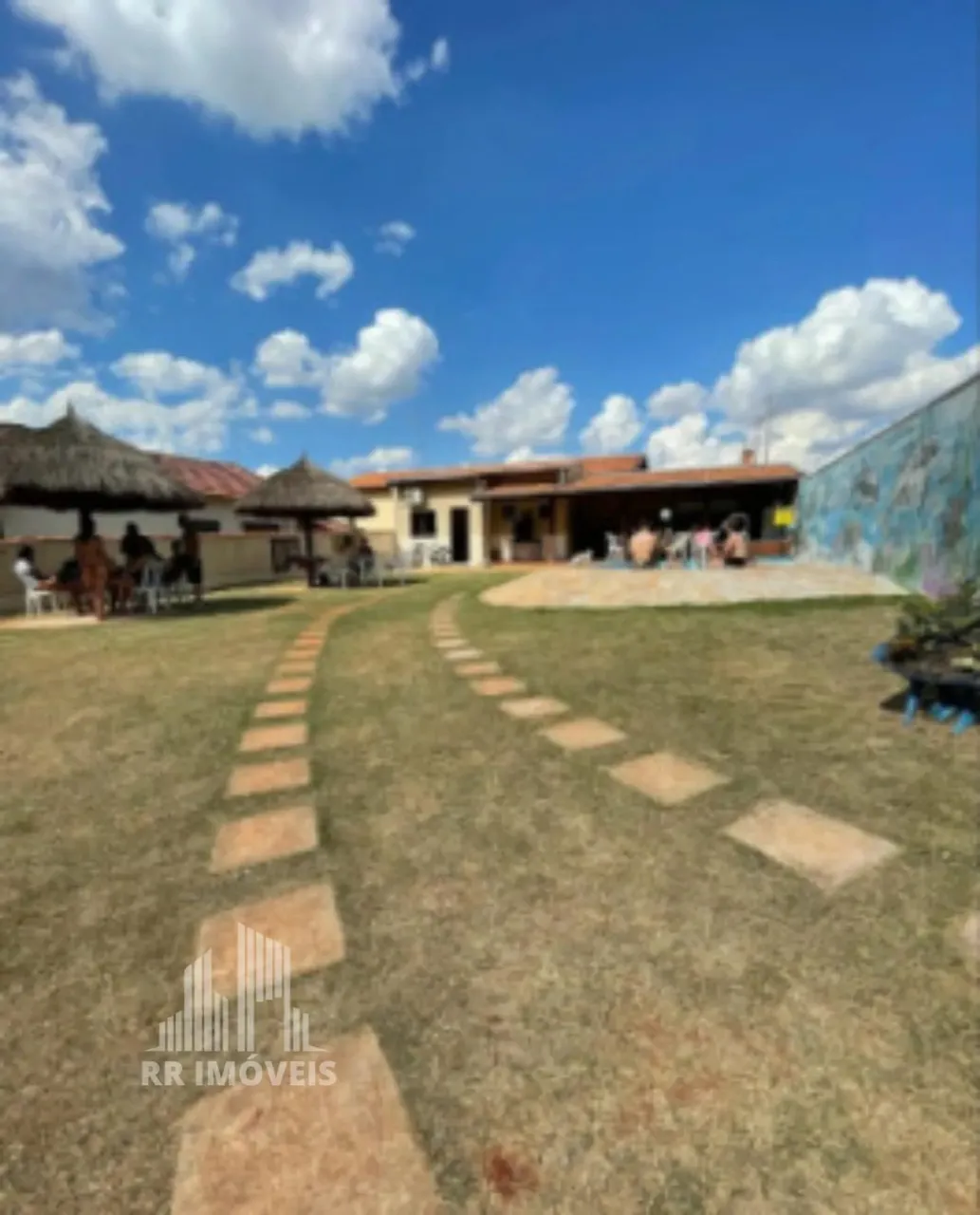 RR0116D Chácara 400m² - JARDIM SANTA ROSA - OPORTUNIDADE - 1 Suíte 6 Vagas - Nova Odessa,