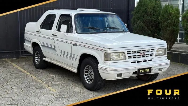 Chevrolet D-20 D-20 S 3.9/4.0 Turbo Diesel 1993