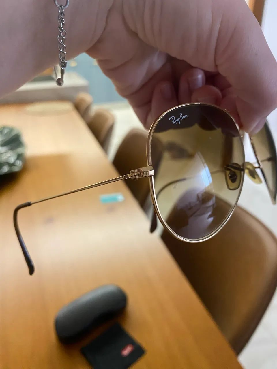 Óculos Ray-Ban Aviator Gradient - ÚNICO DONO - Foto 2