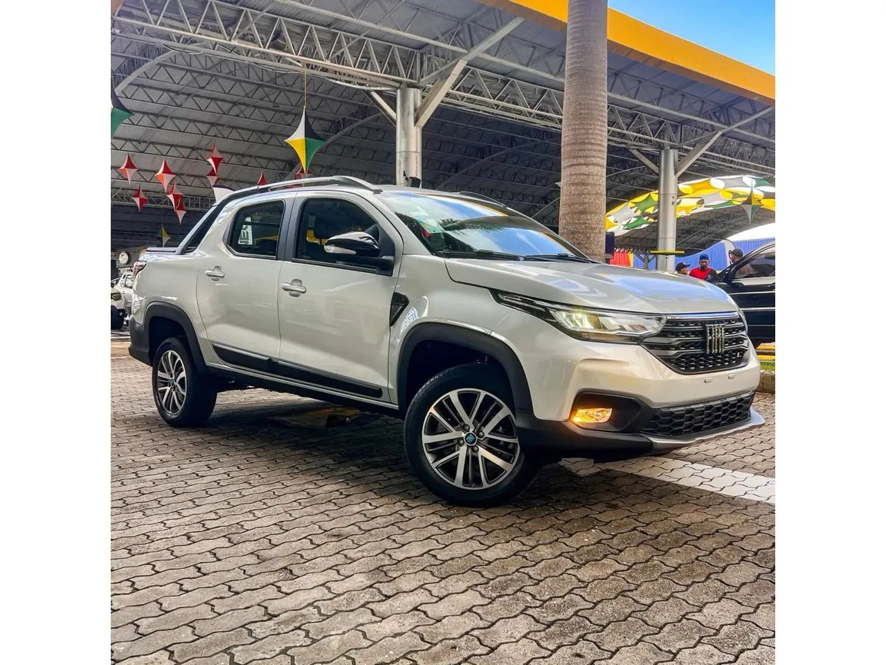 Fiat Strada Volcano 1.3 Flex 8V CD 2027 - Foto 3