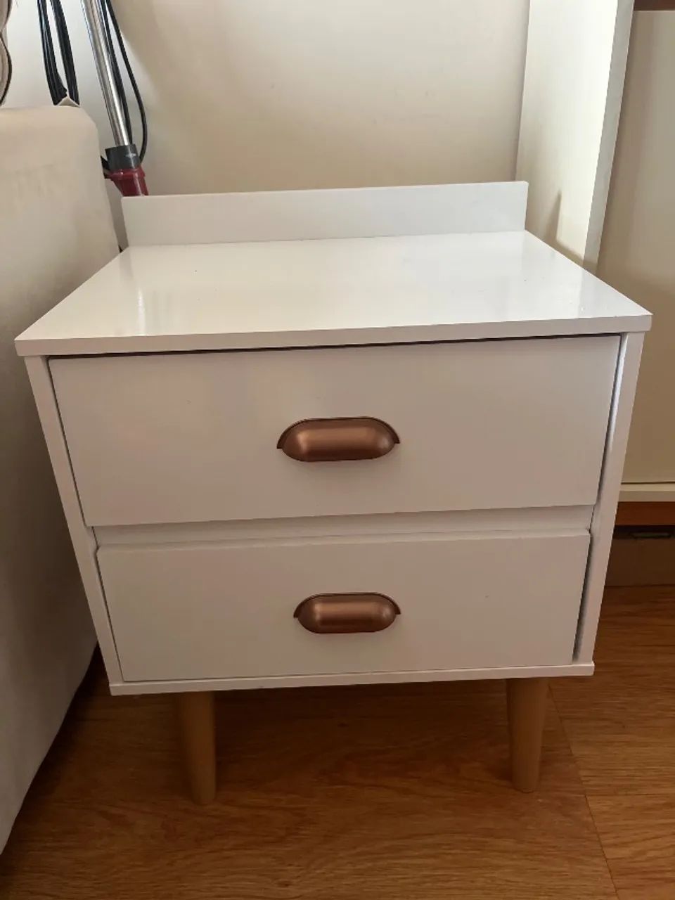Mesa de Cabeceira 1 unidade 
