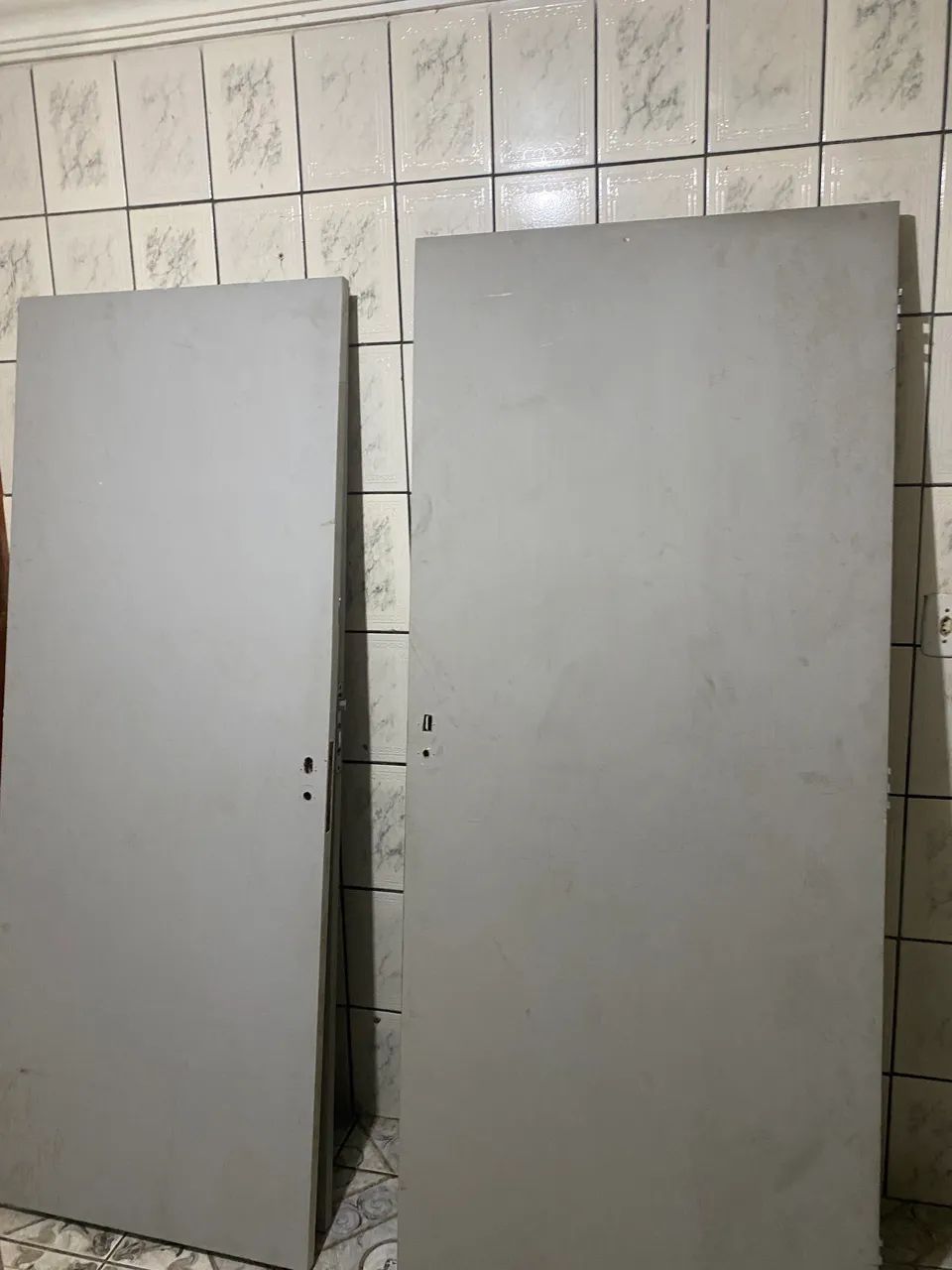 Vendo duas portas em compensado