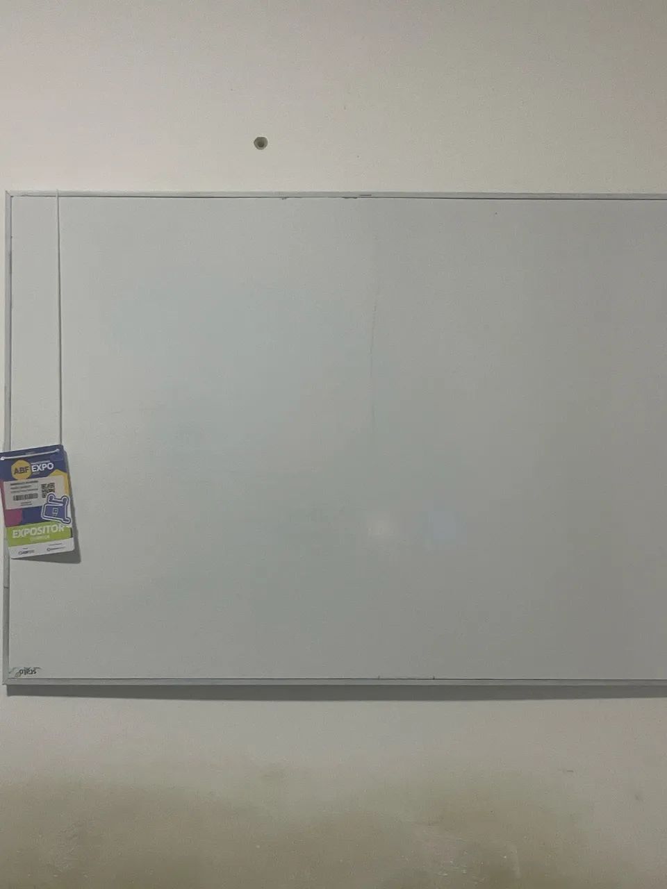 Quadro stallo + canetas bic 