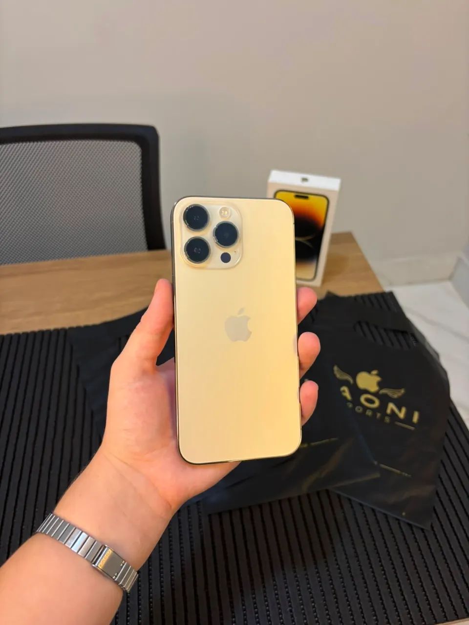 iPhone 14 Pro Max 256GB - Bateria 84% - Impecável - Celulares e
