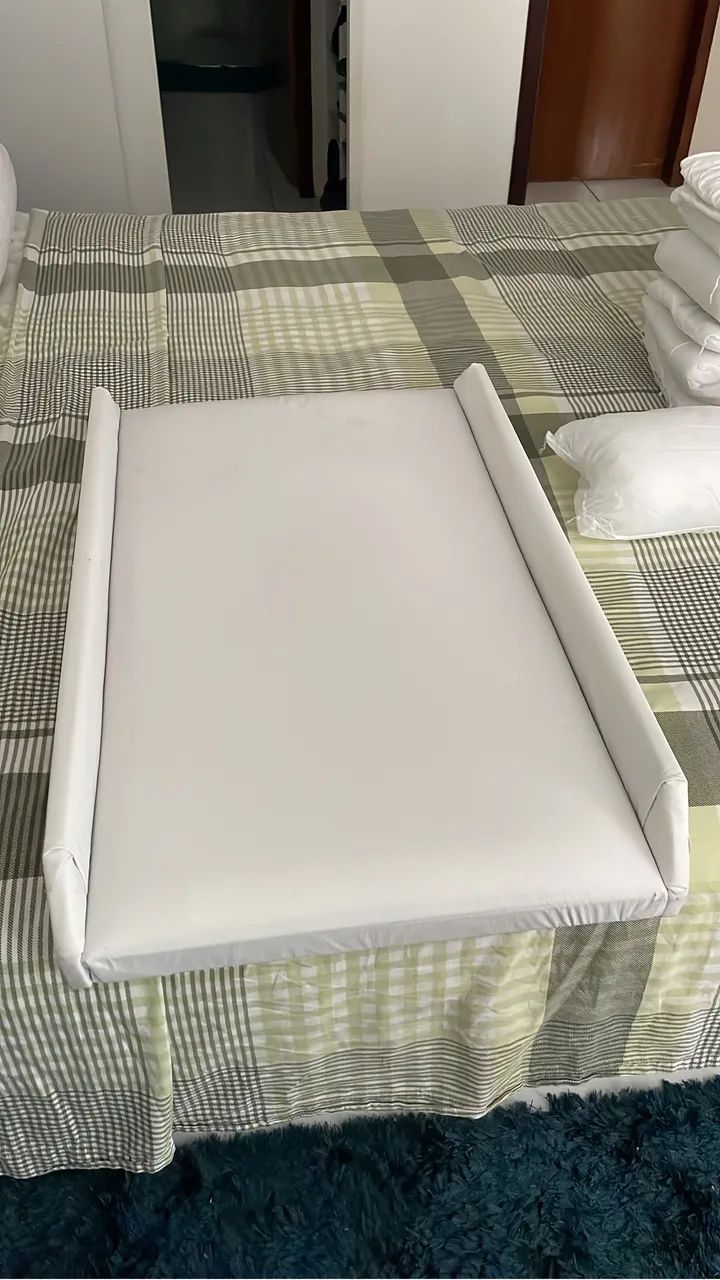Trocador alcochoado corino