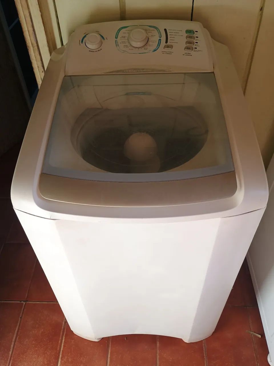 Máquina de lavar roupa Electrolux 10 kg turbo dou garantia  - Foto 2
