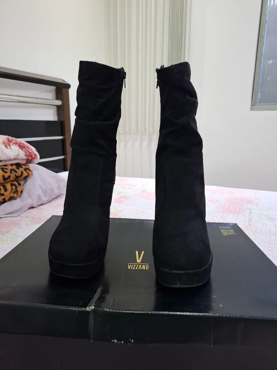 Vendo Bota seminova - Foto 3