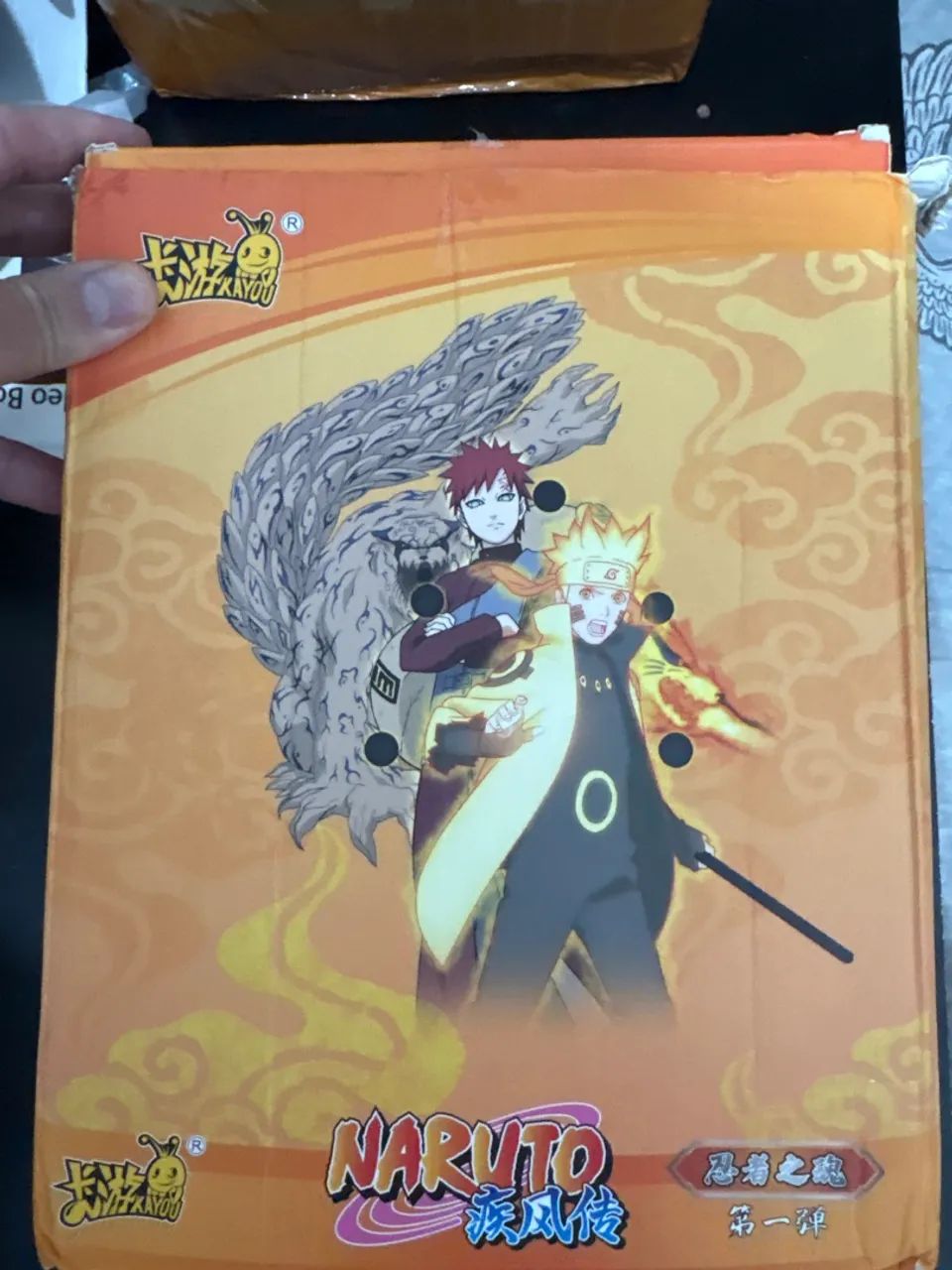 Box com 06 packets de figurinhas do Naruto - Foto 2