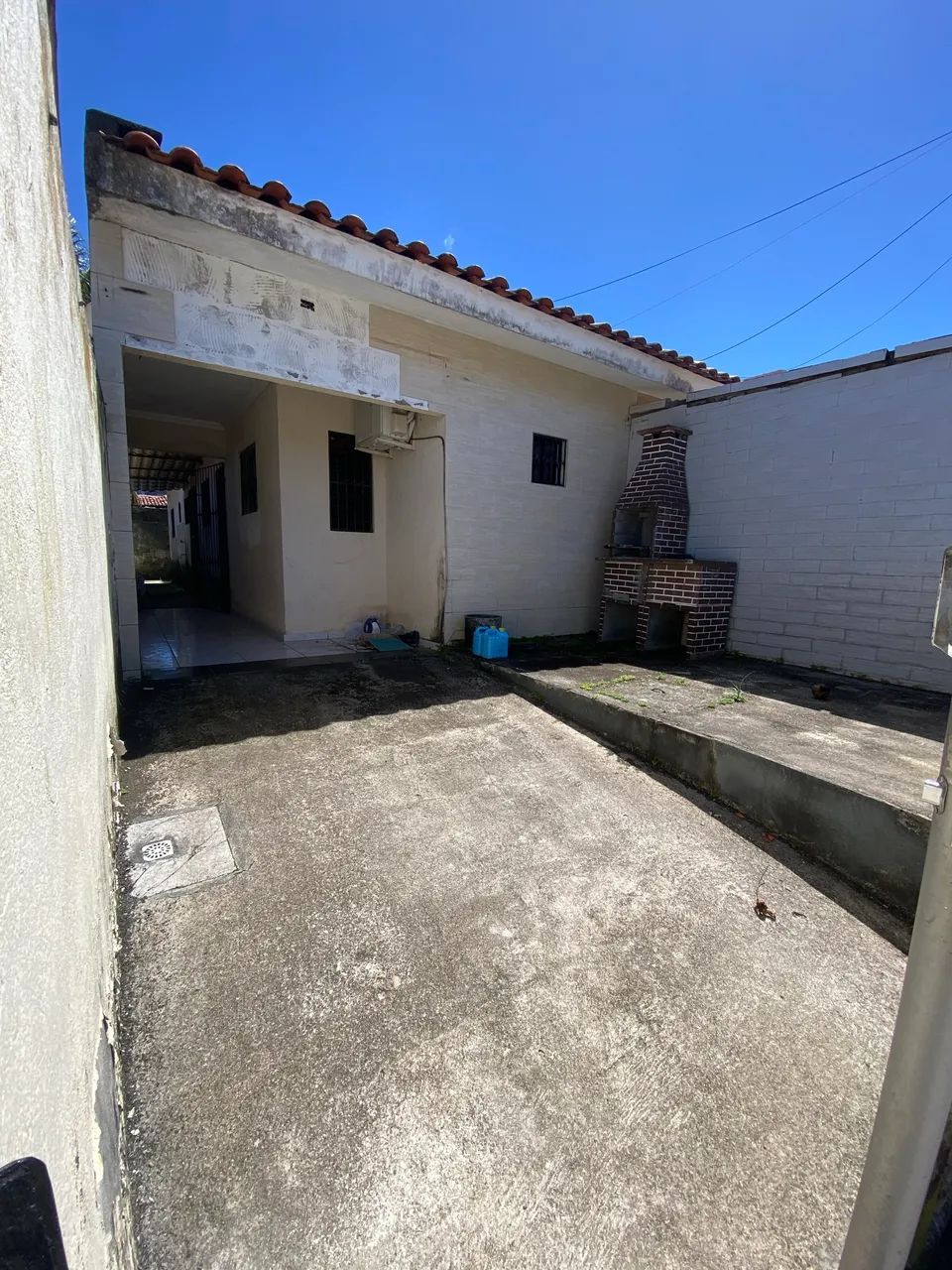 CASA ENTRE RUA DO JARRO E CIDADE DAS FLORES - Foto 2