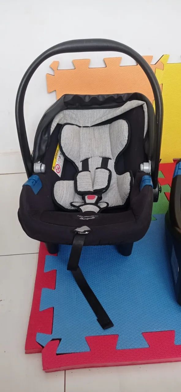 Bebê Conforto Burigotto Touring X + Base