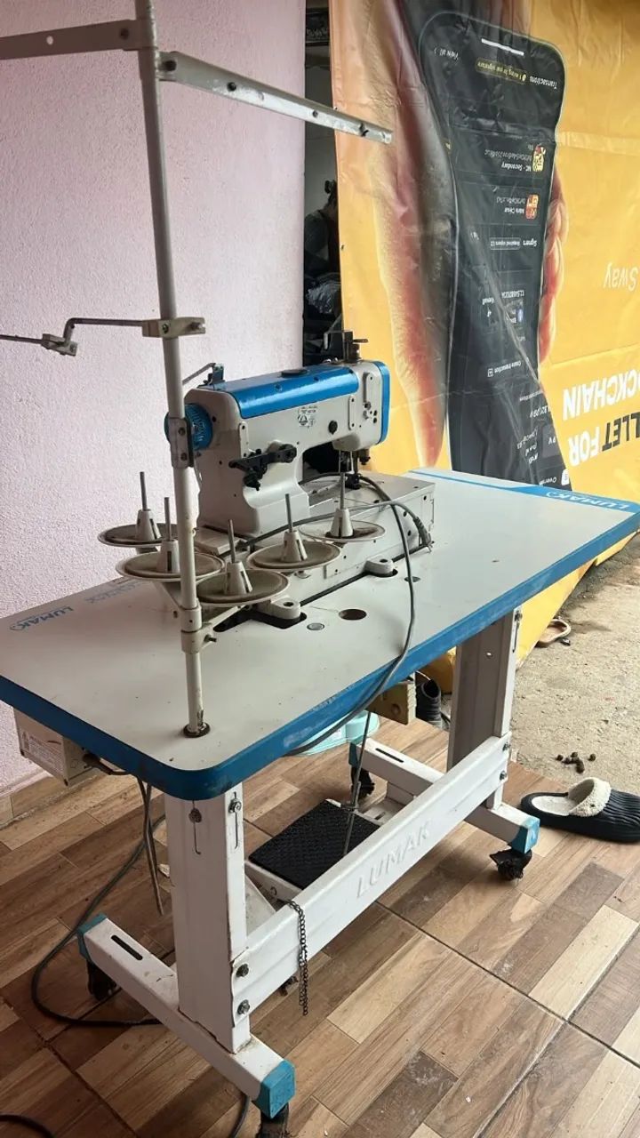 Máquina de costura  - Foto 2
