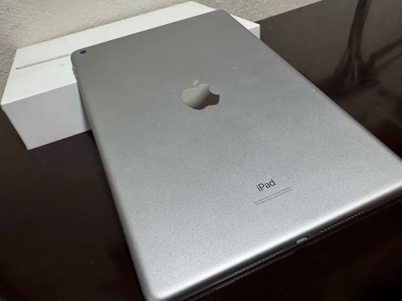 Apple IPad 8 32Gb Wi-Fi modelo A2270 novíssimo sem detalhes - Foto 2