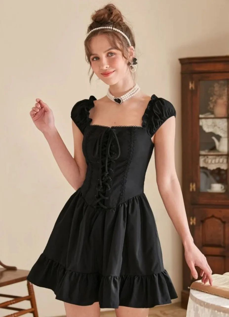 Vestido preto/gótico com corset - Foto 3