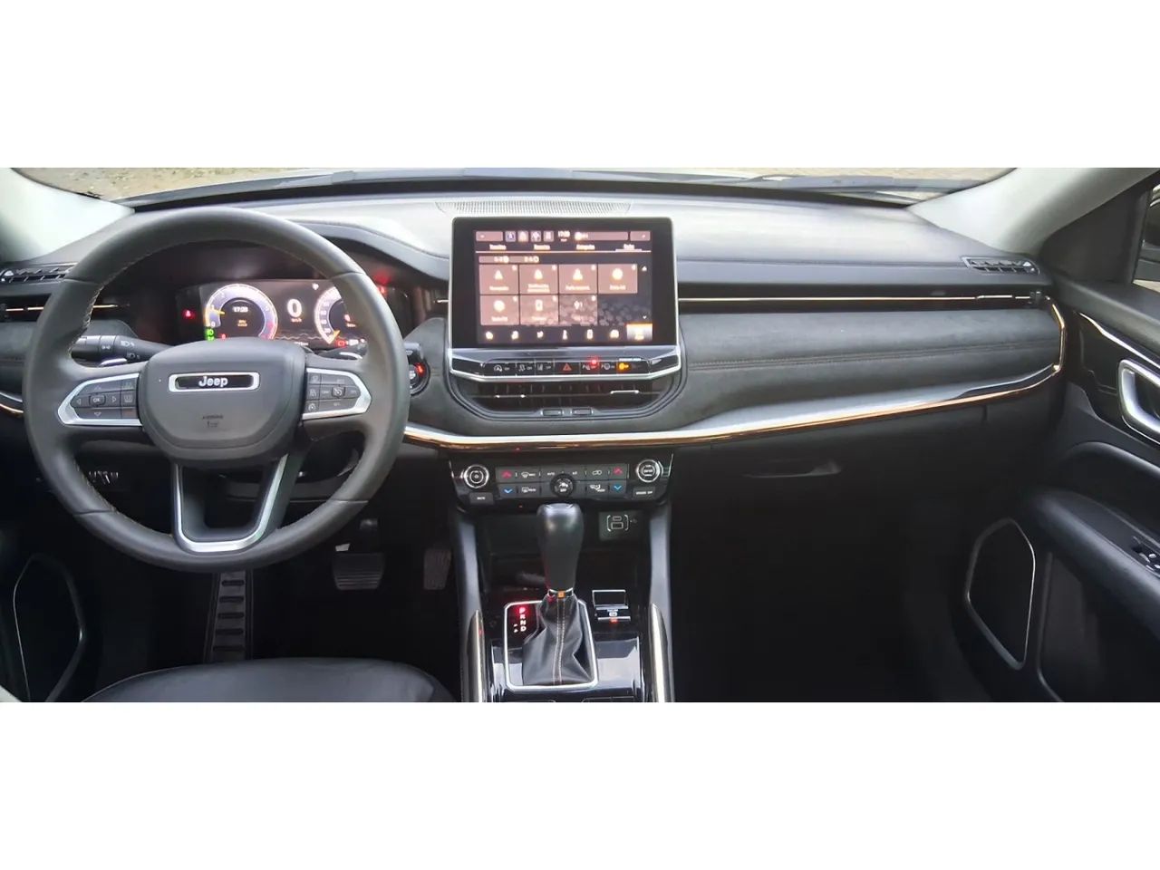 Jeep Commander Limited T270 1.3 TB Flex AUT 2023 - Foto 10
