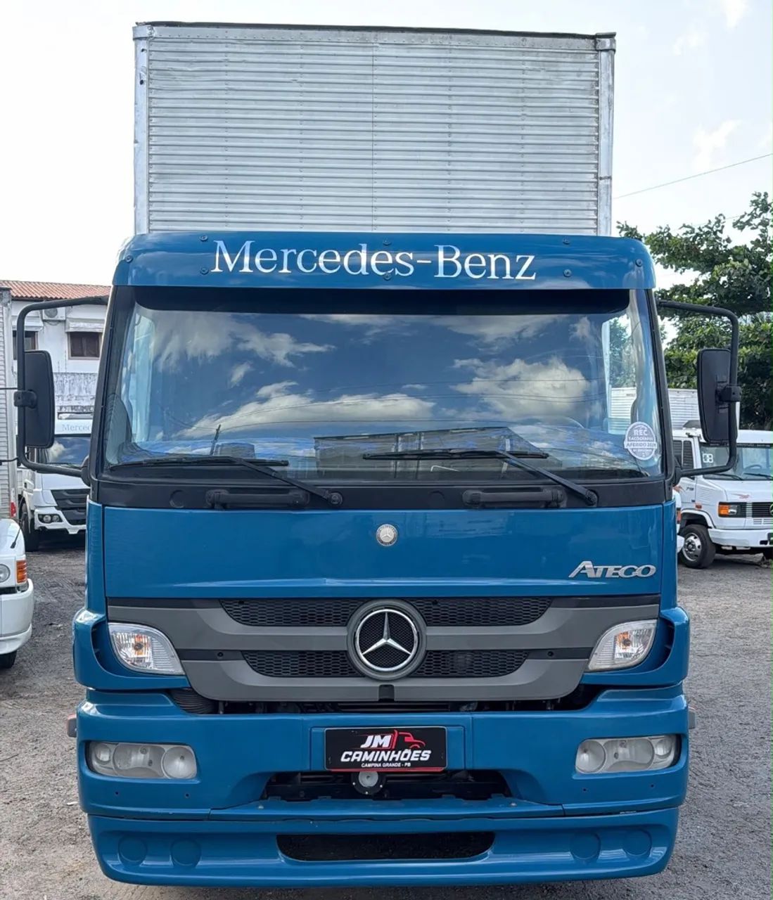 Atego 2425 2009  - Foto 3
