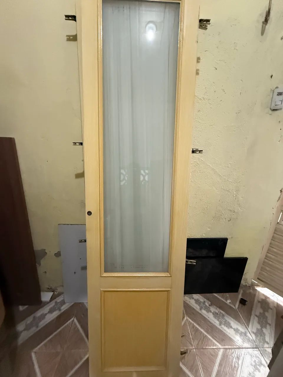 Portas de guarda roupa de madeira!! - Foto 4
