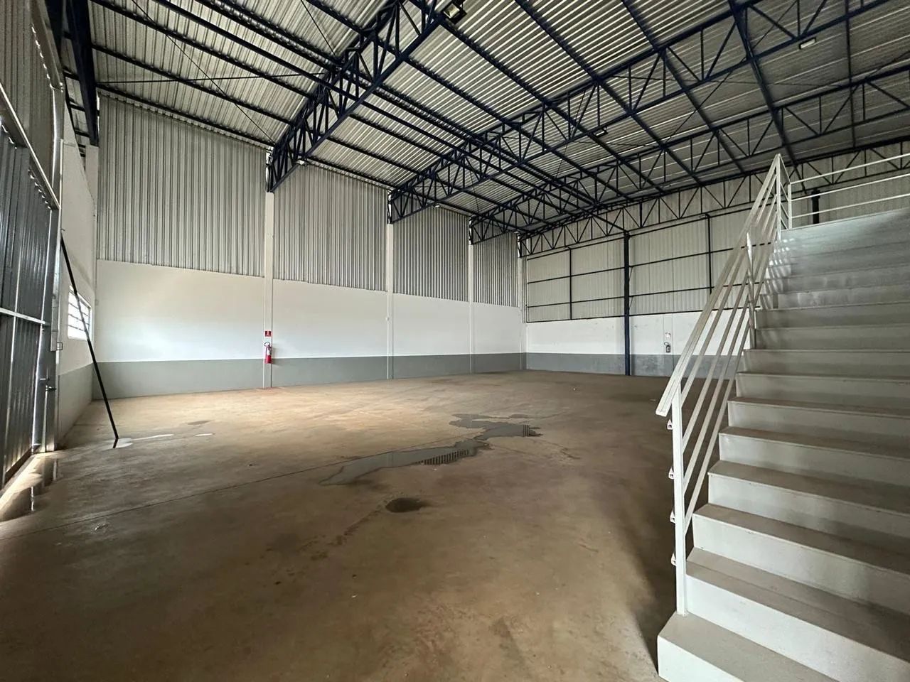 Galpão para locação com 400m de construção  - Foto 2