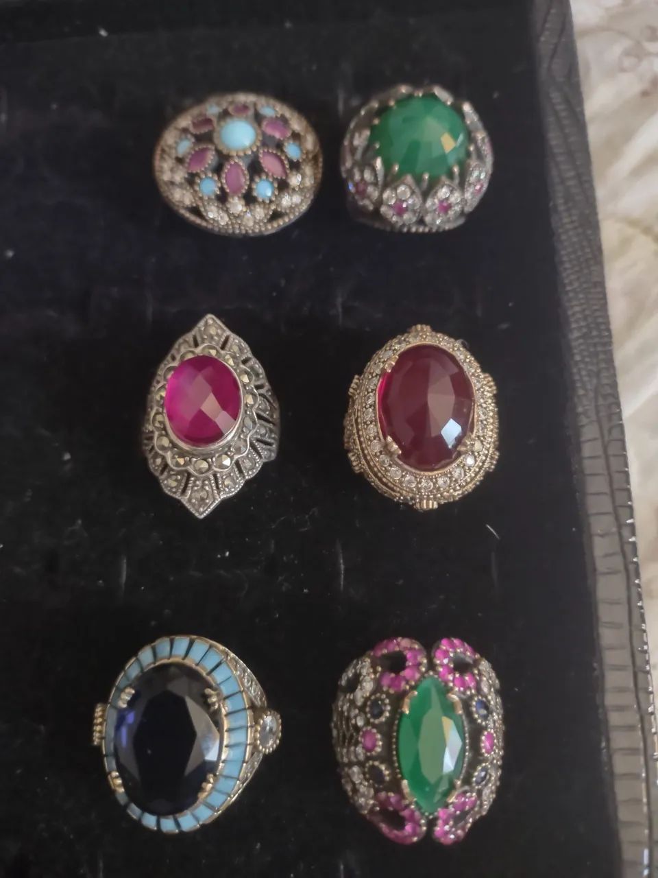 Lindos Anéis de prata com pedras