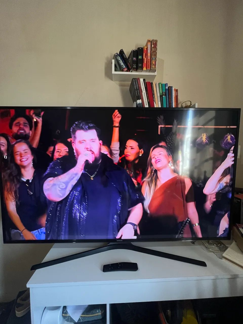 TV smart Samsung 55PL  - Foto 2