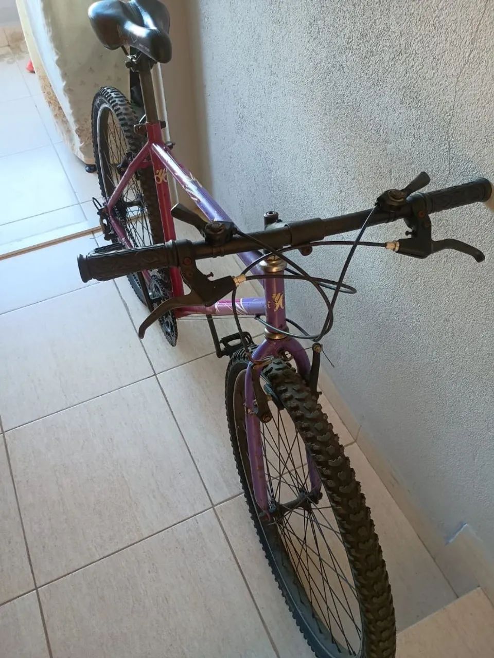 Bicicleta 18 marchas Aro 26 Monark - Foto 2