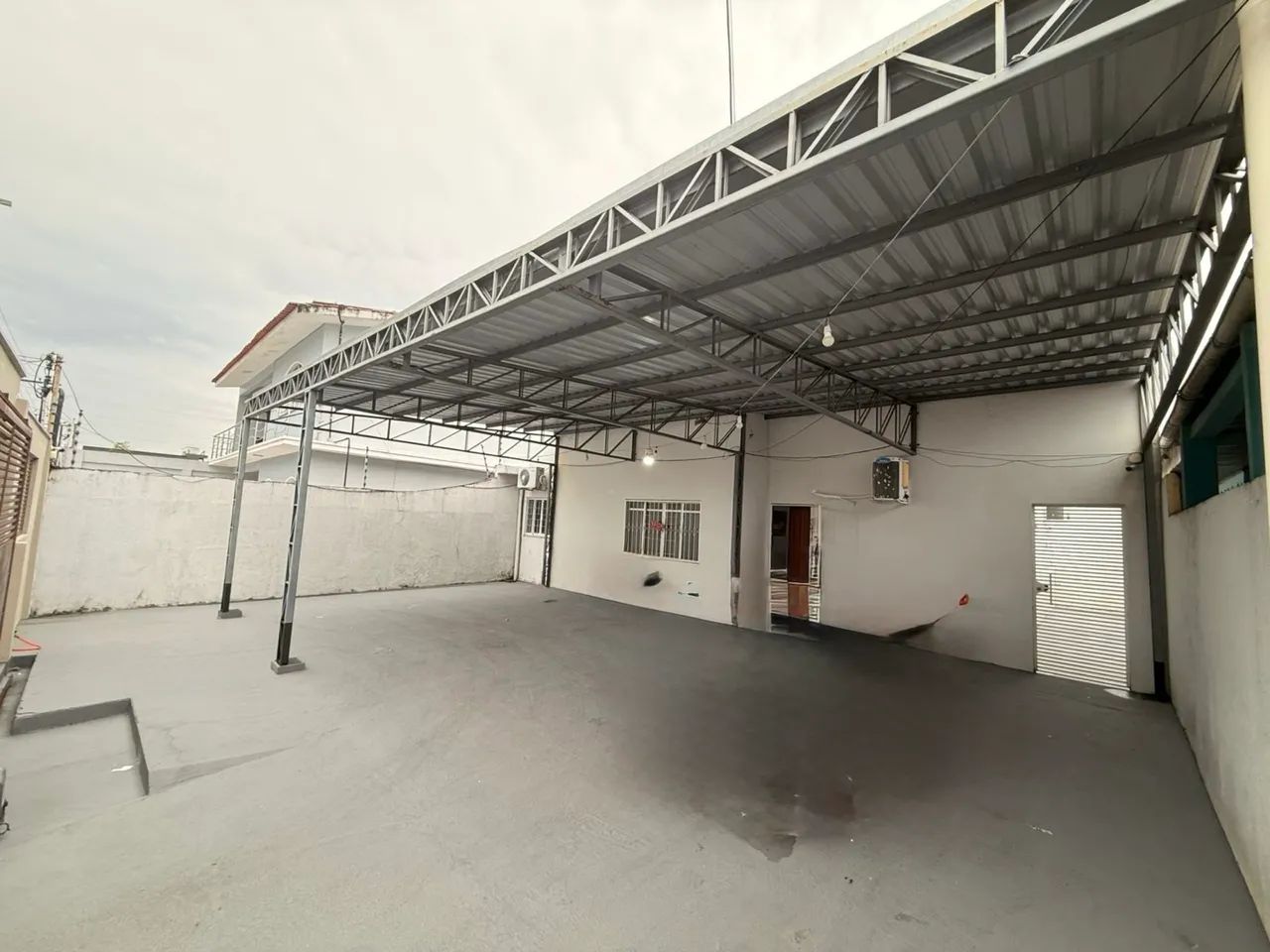 Vendo casa  2 quartos semi mobiliado - Foto 5