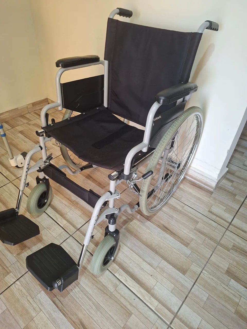 Cadeira Ottobock dobrável  - Foto 2