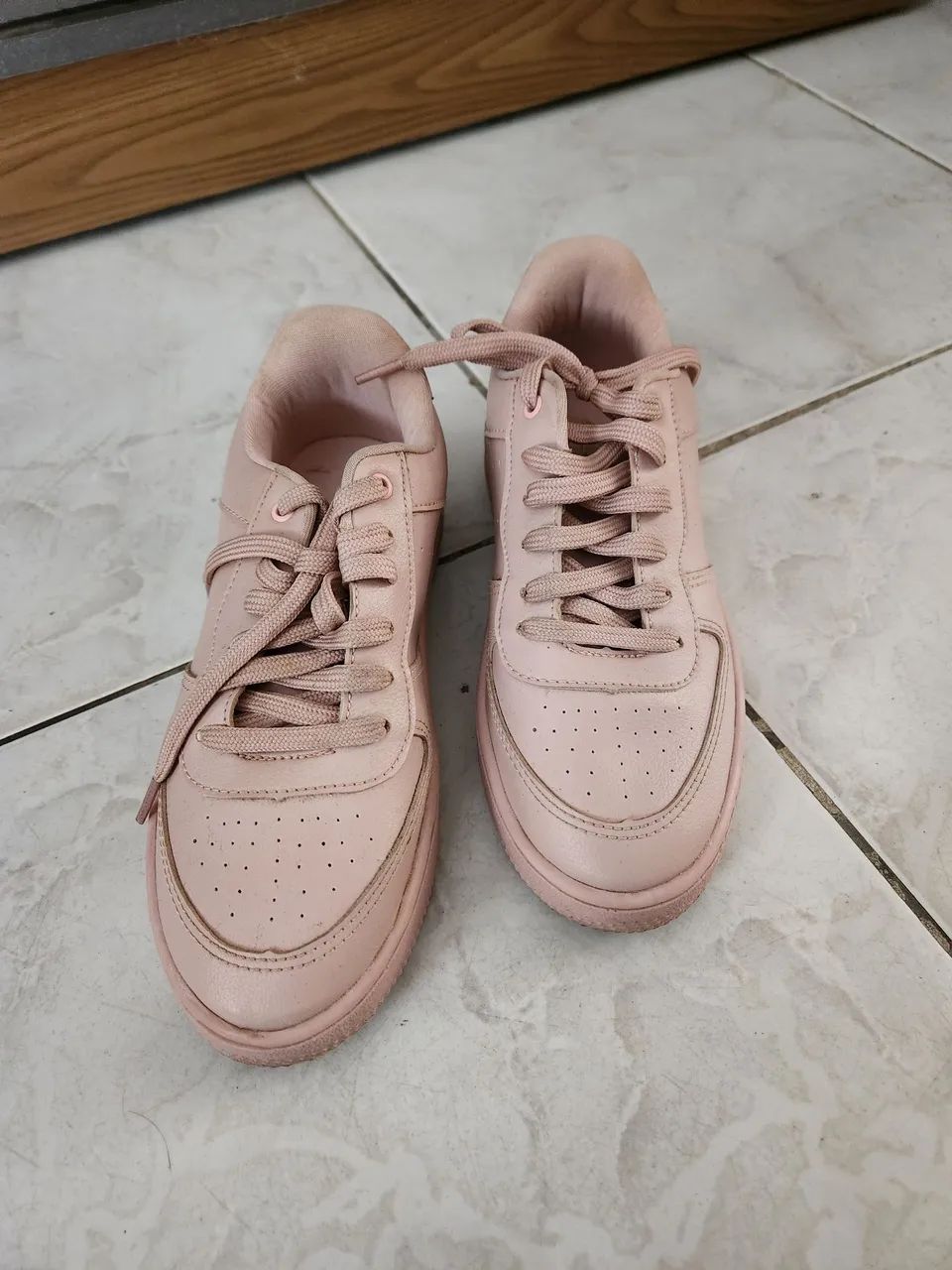 Tênis rosé 