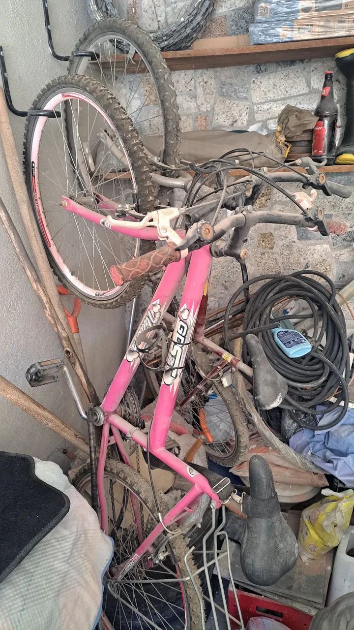2 Bicicletas aro 24/26