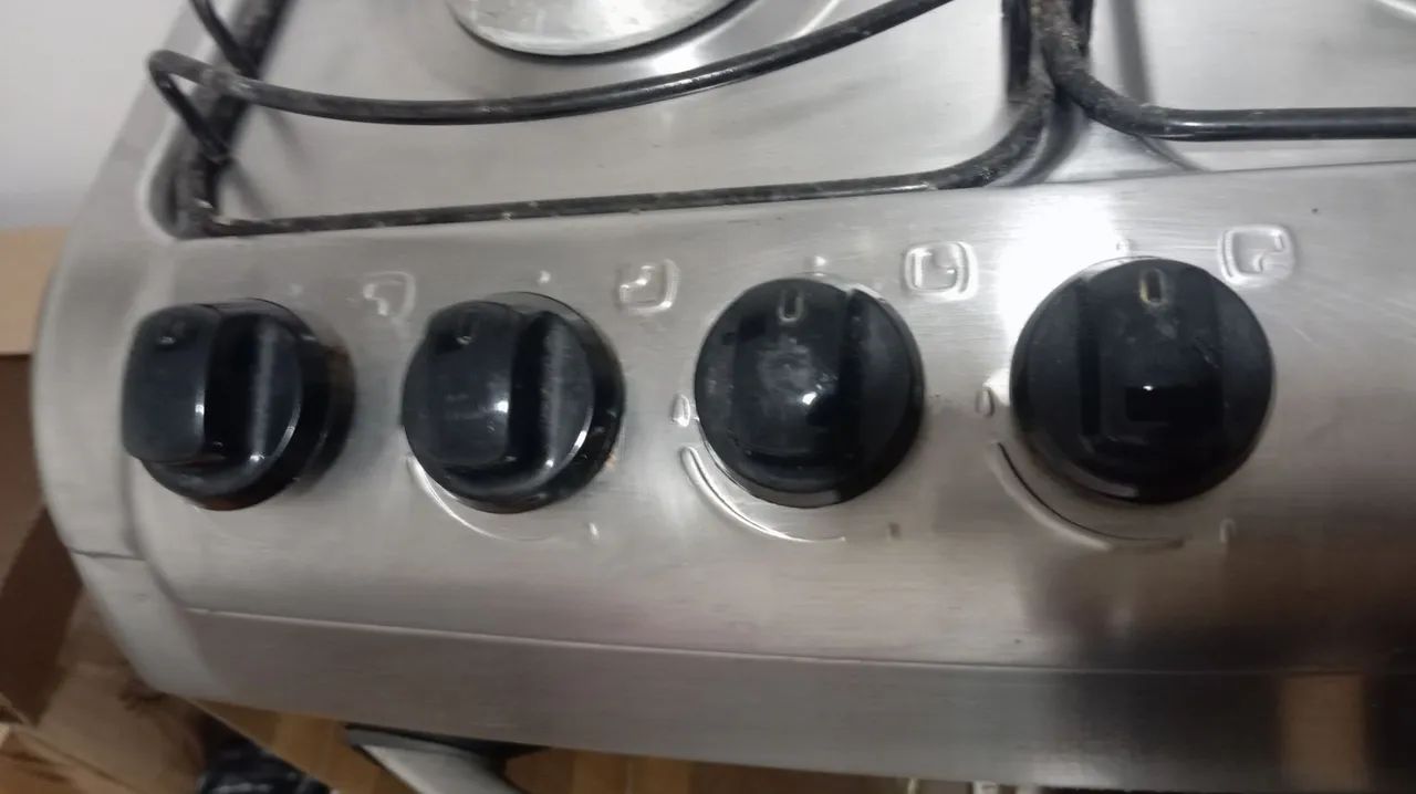 Fogão Eletrolux mesa inox 4 bocas  - Foto 2