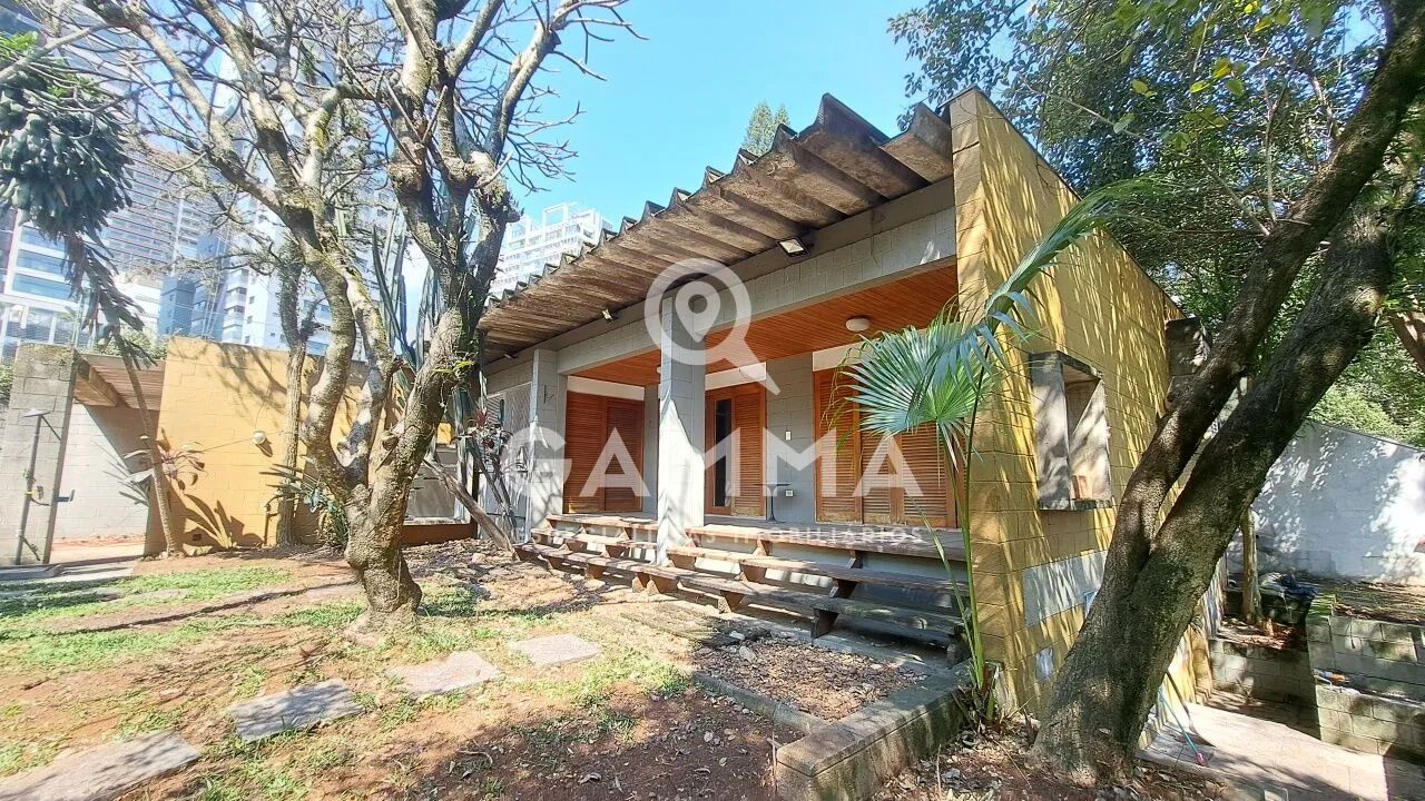 Casa Térrea de Estilo Modernista na Vila Madalena - Foto 2