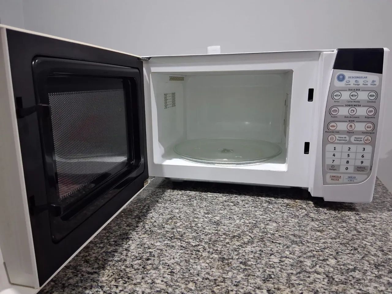 Microondas electrolux 20L perfeito estado.. - Foto 5