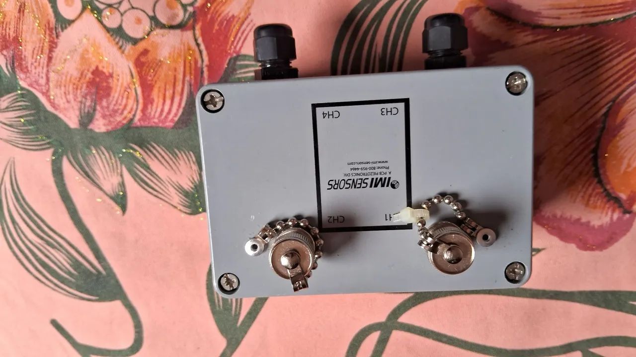 Caixa de terminal Bnc platinus - Foto 2