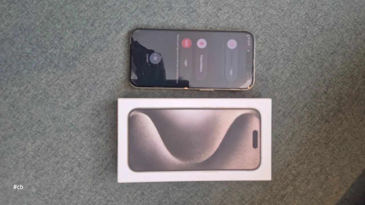 Vendo IPhone 15 Pro - Foto 3