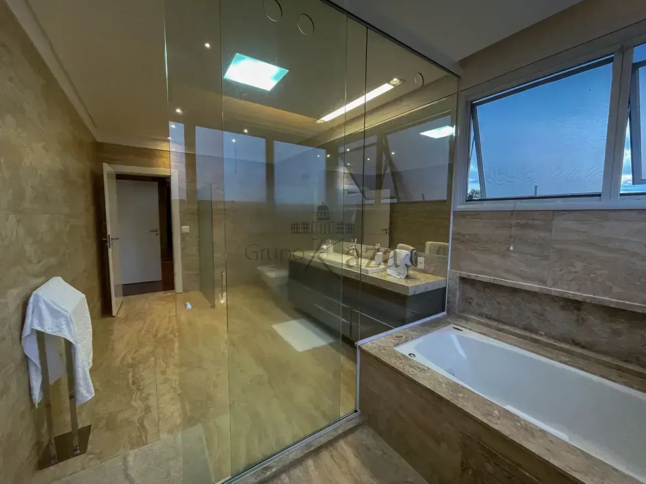 Imóvel para aluguel e venda tem 2000 metros quadrados com 5 quartos - Foto 5