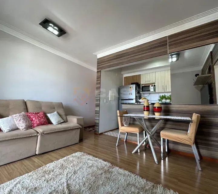 LE-Apartamento de 2 Quartos com Suíte e Closet em Colina de Laranjeiras
